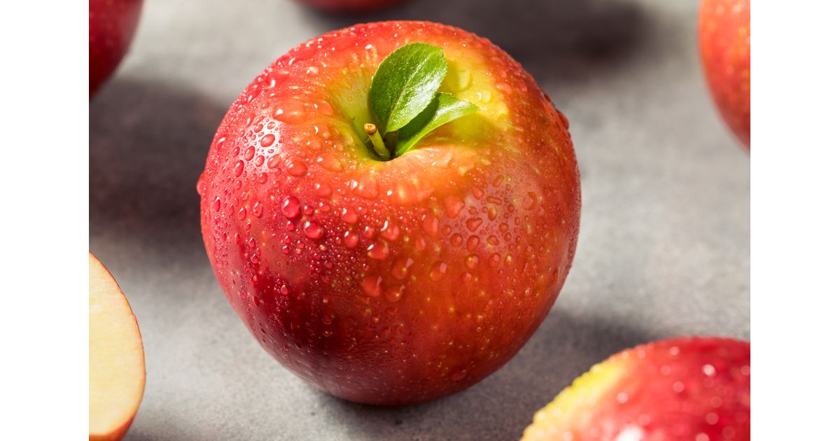 Azure Market Produce Apples, Cosmic Crisp® , Organic - Azure Standard